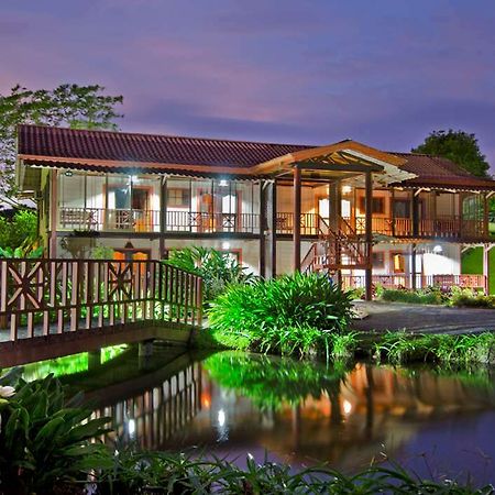 Hotel Montana De Fuego Resort And Spa Ла Фортуна Экстерьер фото